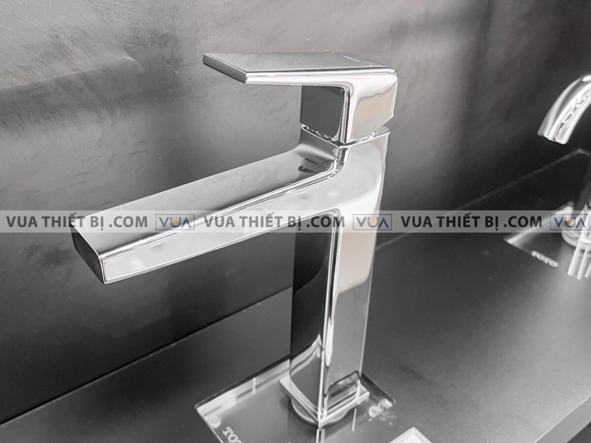 anh thuc te voi chau lavabo toto tlg10303v co cao nong lanh gb 3