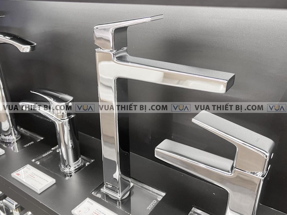 anh thuc te voi chau lavabo toto tlg10305v co cao nong lanh gb 2