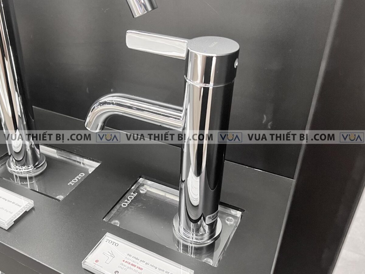 anh thuc te voi chau lavabo toto tlg11301v nong lanh gf 2