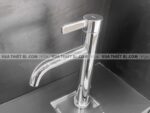 anh thuc te voi chau lavabo toto tlg11303v co cao nong lanh gf 3