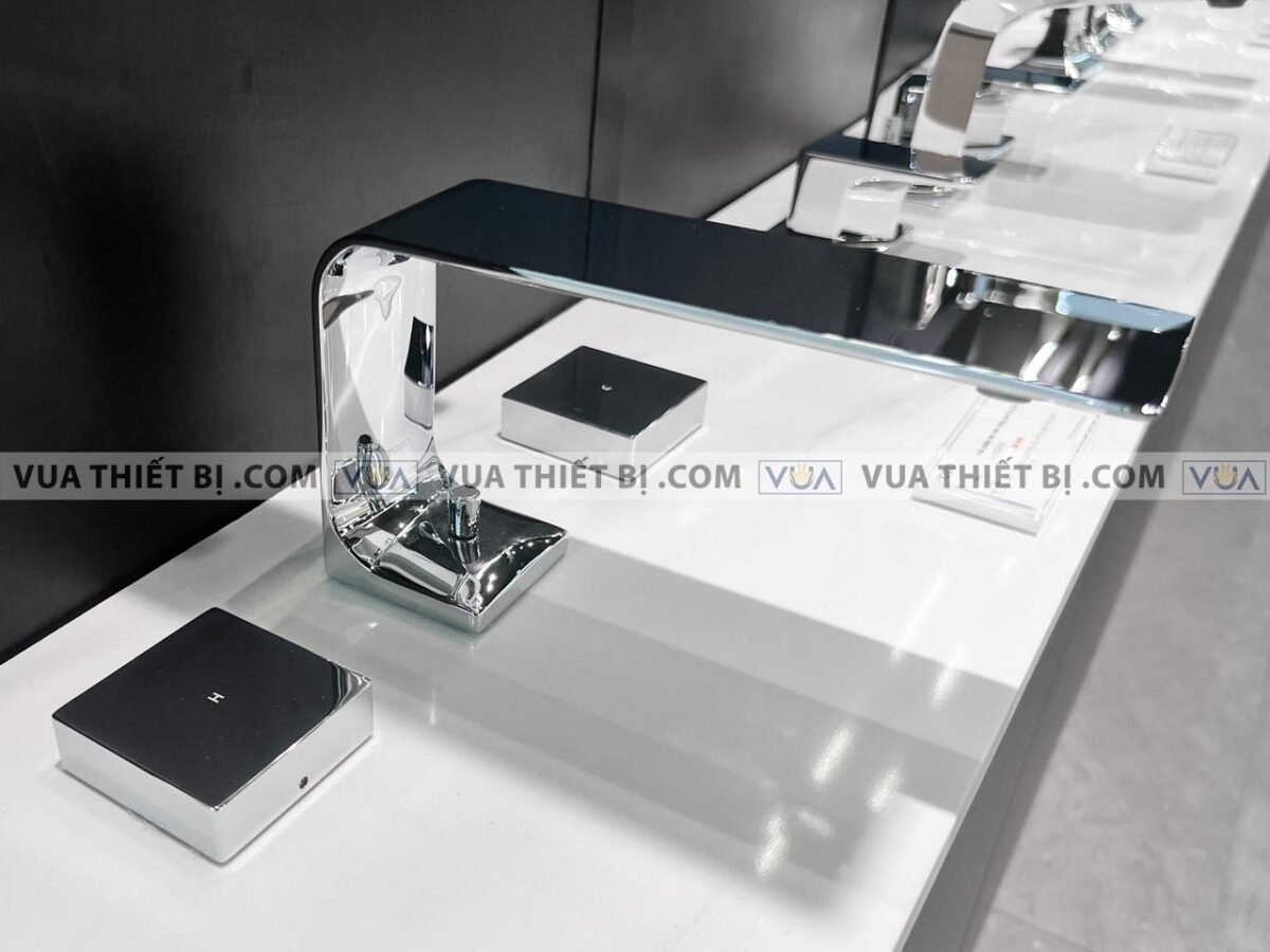 anh thuc te voi chau lavabo toto tlp02201b nong lanh 3 lo zl 4