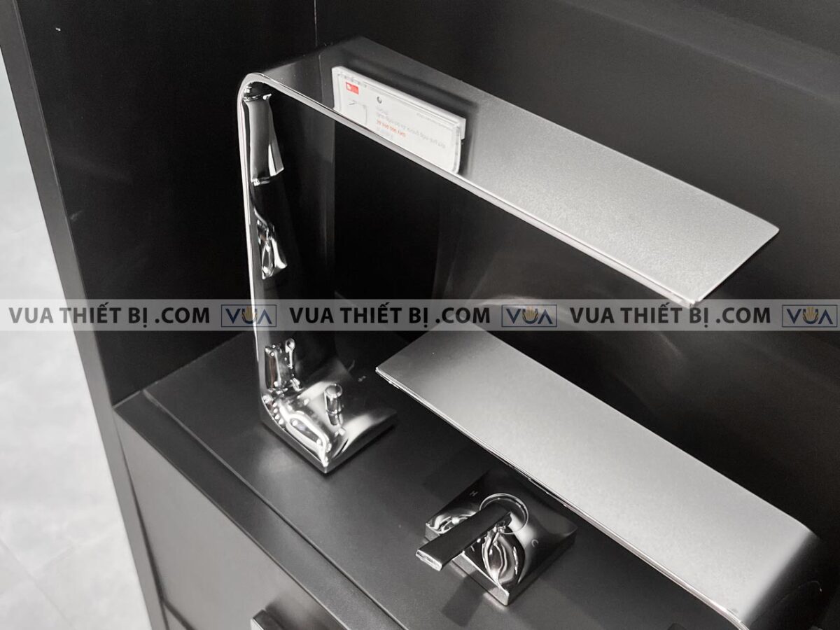 anh thuc te voi chau lavabo toto tlp02307b co cao nong lanh zl 3