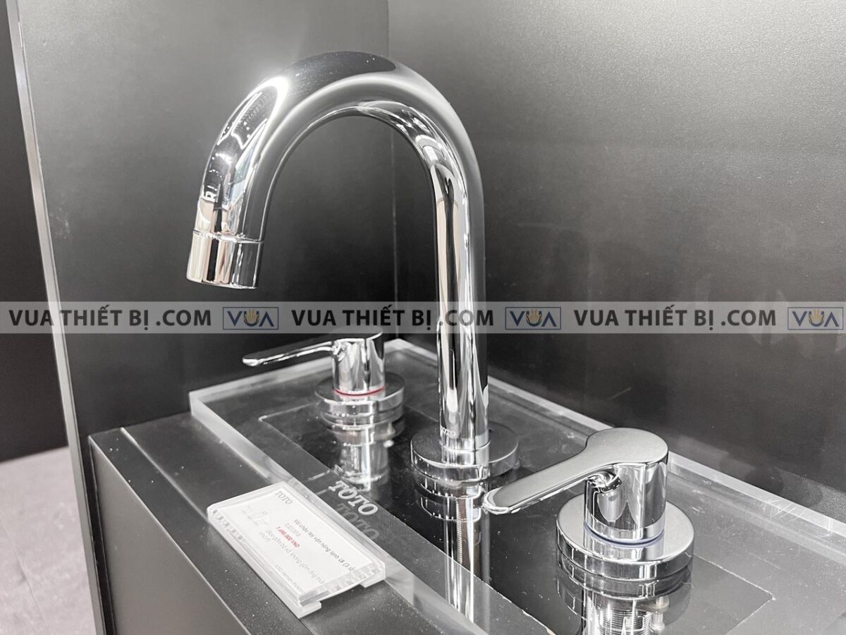 anh thuc te voi chau lavabo toto tls01201b nong lanh 3 lo lb 3