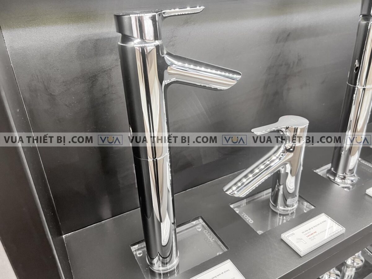 anh thuc te voi chau lavabo toto tls01307v co cao nong lanh lb 3