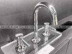 anh thuc te voi chau lavabo toto tls02201b co cao nong lanh 3 lo ln 1