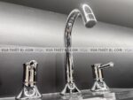 anh thuc te voi chau lavabo toto tls02201b co cao nong lanh 3 lo ln 2