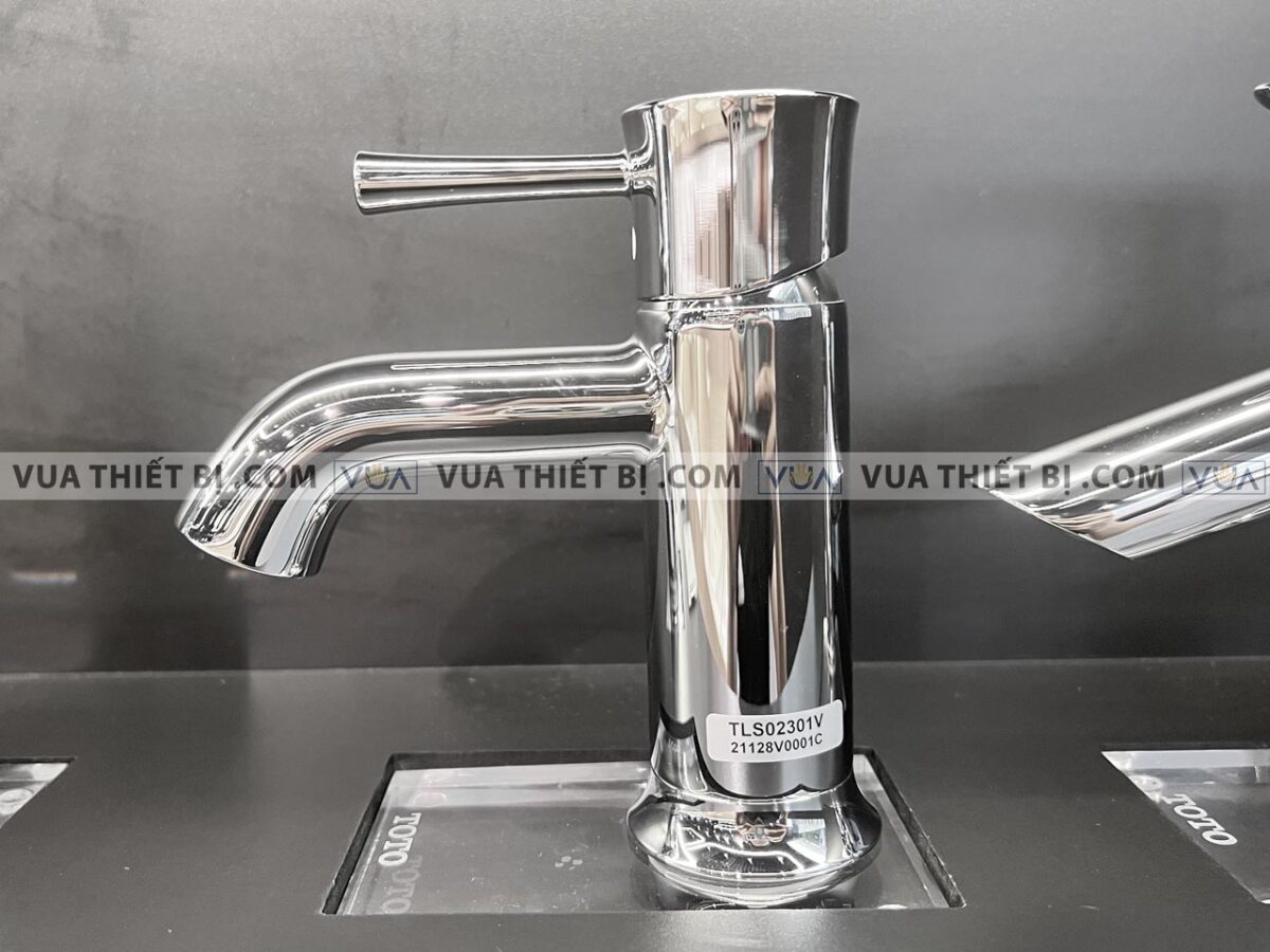 anh thuc te voi chau lavabo toto tls02301v nong lanh ln 1