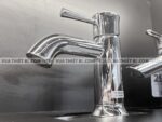 anh thuc te voi chau lavabo toto tls02301v nong lanh ln 4