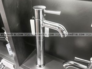 anh thuc te voi chau lavabo toto tls02305v co cao nong lanh ln 2