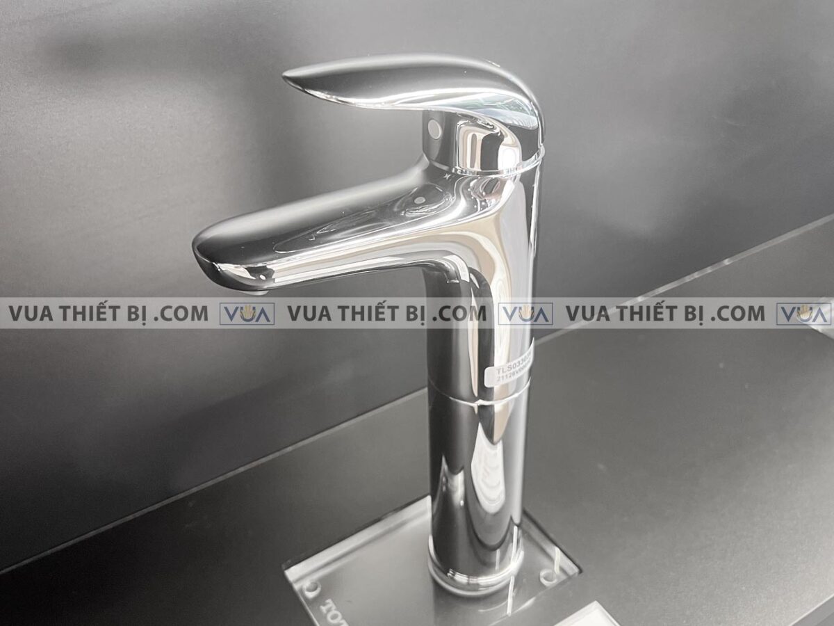 anh thuc te voi chau lavabo toto tls03303v co cao nong lanh lc 3