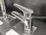 anh thuc te voi chau lavabo toto tvlm105cr nong lanh 2