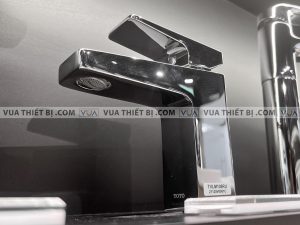 anh thuc te voi chau lavabo toto tvlm108ru ttlr303f 1 nong lanh 4