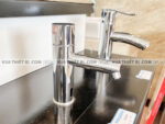 anh thuc te voi chau lavabo viglacera vg1023 cam ung nong lanh dung pin