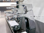 anh thuc te voi lavabo american standard wf 0401 2