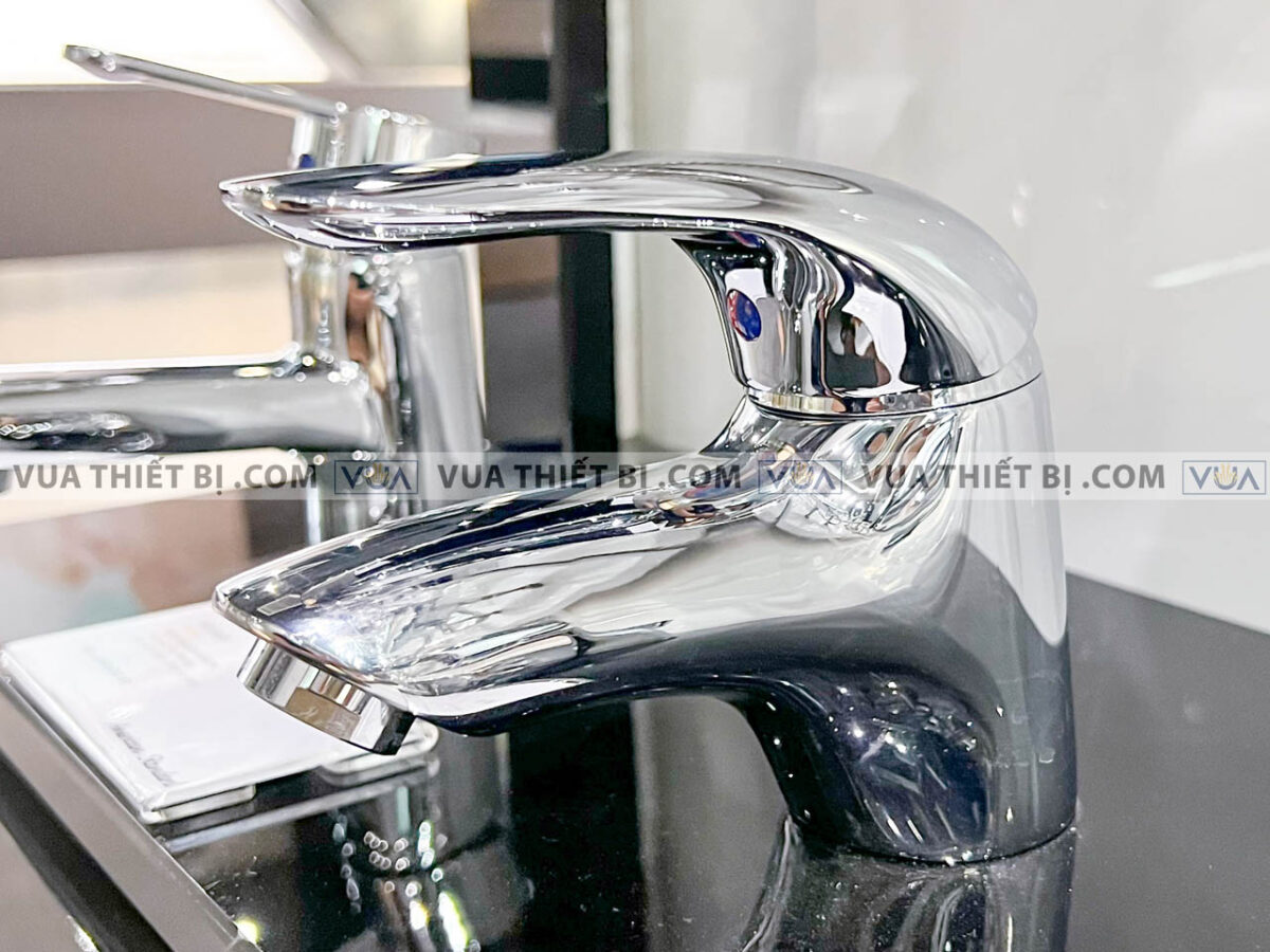 anh thuc te voi lavabo american standard wf 1501 3