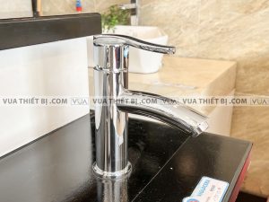 anh thuc te voi lavabo viglacera vg105