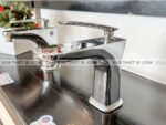 anh thuc te voi lavabo viglacera vg142 1 copy