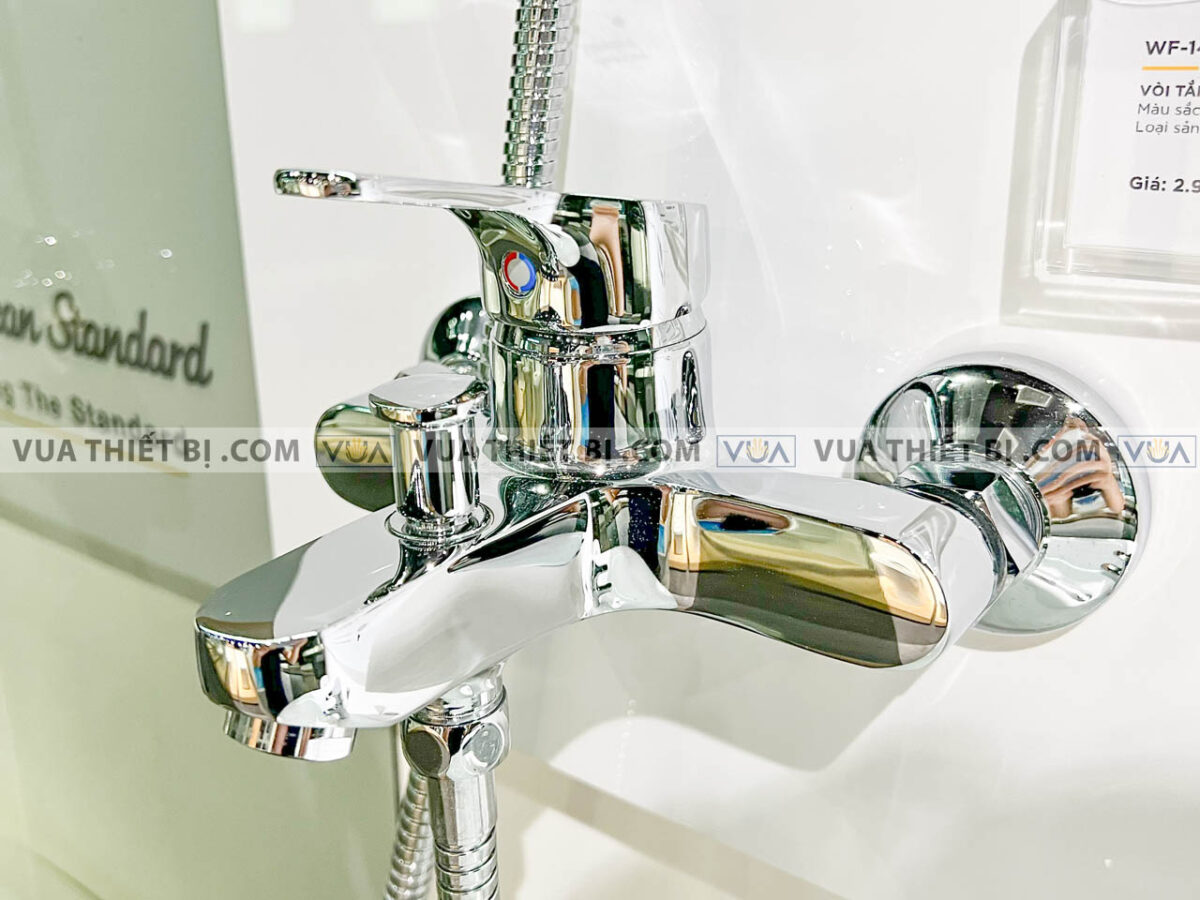 anh thuc te voi sen american standard wf 1411 3