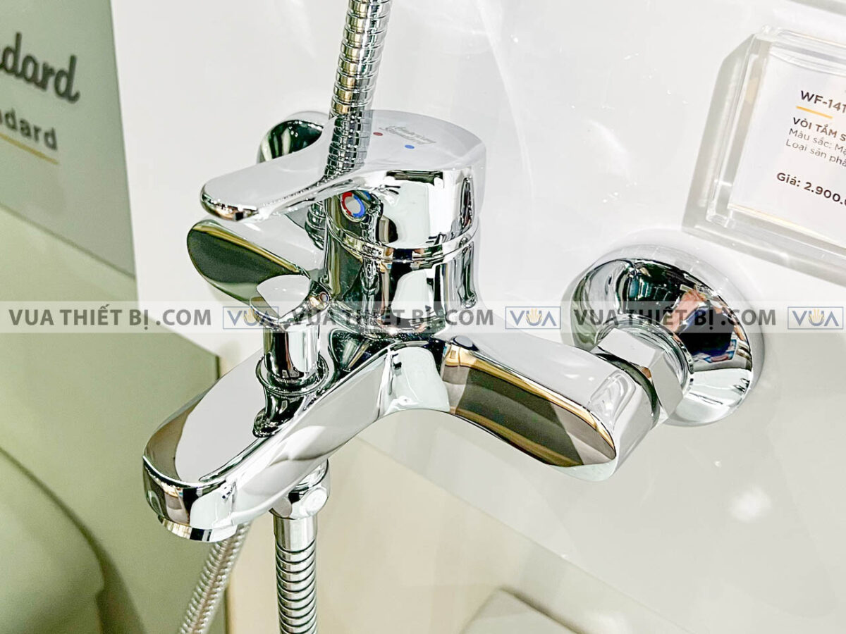 anh thuc te voi sen american standard wf 1411 4