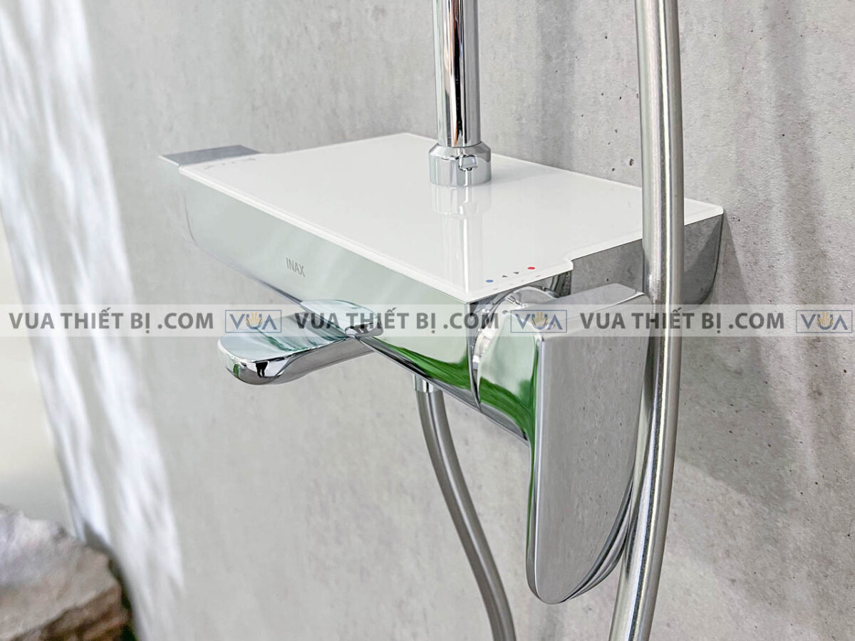 anh thuc te voi sen cay inax bfv 635s tay bat sen a 10259 vn a 10691 vn 3