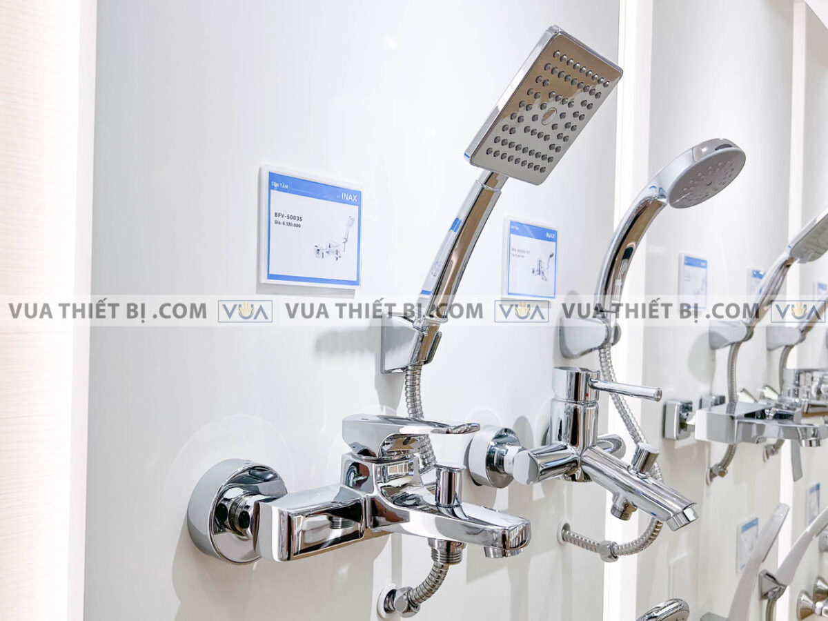 anh thuc te voi sen inax bfv 5003s tay sen ac 747 inax 2