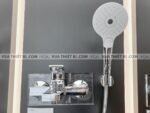 anh thuc te voi sen tam toto tbg10302v tbw01010a nong lanh gb 1