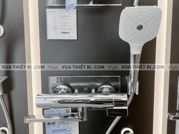anh thuc te voi sen tam toto tbv03427v tbw02006a nhiet do 1
