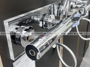 anh thuc te voi sen tam toto tbv03431v tbw02006a nhiet do 4
