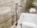 anh thuc te voi sen xa bon tam toto tbg10306atbn01105b dat san gb 9