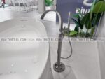 anh thuc te voi sen xa bon tam toto tbp01301atbn01105b dat san 2