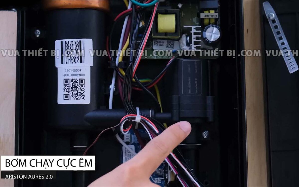 bom sieu em ariston aures 2.0 2022
