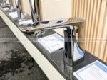 Vòi lavabo INAX AMV-91 cảm ứng điện nước lạnh - Ảnh 3