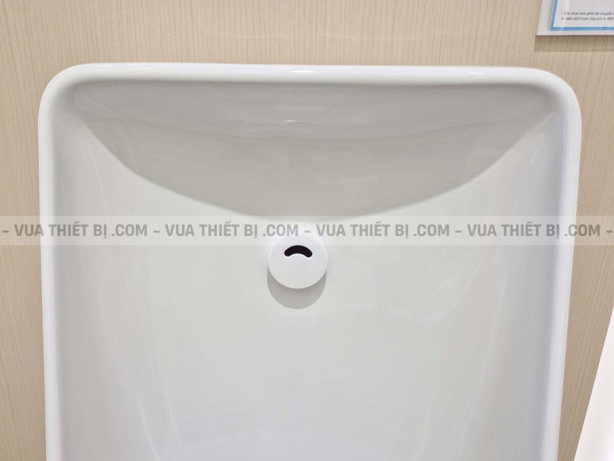 Bồn tiểu nam INAX AU-468IR cảm ứng pin treo tường - Ảnh 8