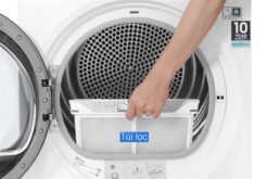 May say quan ao Electrolux EDH803Q7WB 8Kg 7