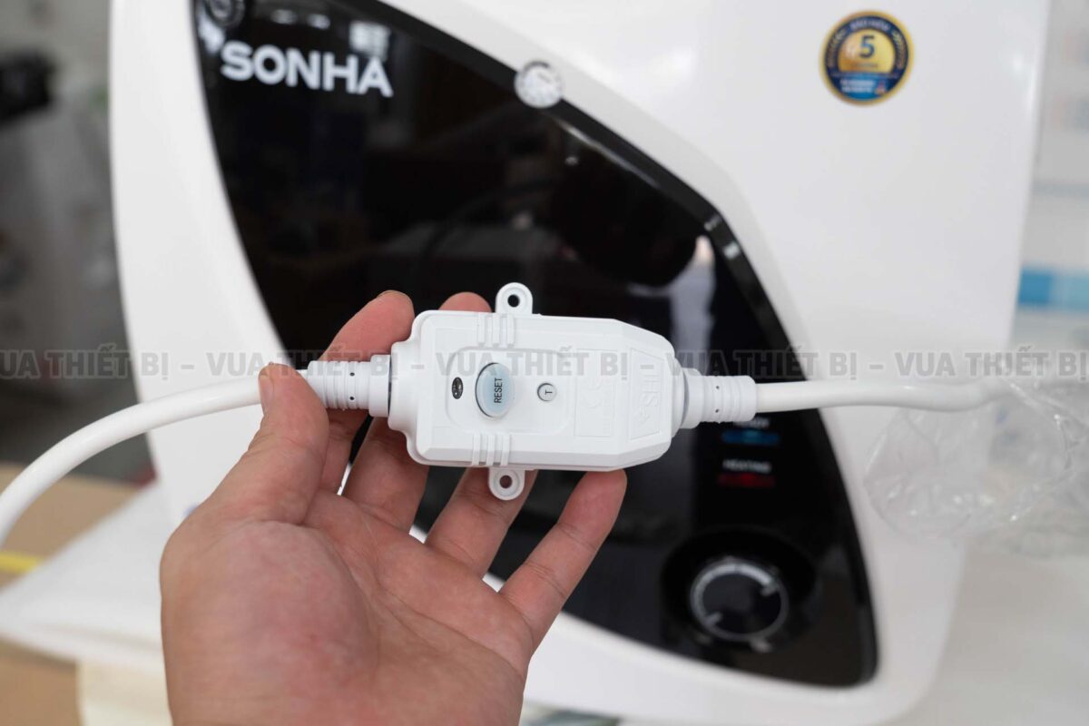 Bình nóng lạnh Sơn Hà BRAVIS SHB-20V 20L lít vuông - Ảnh 5