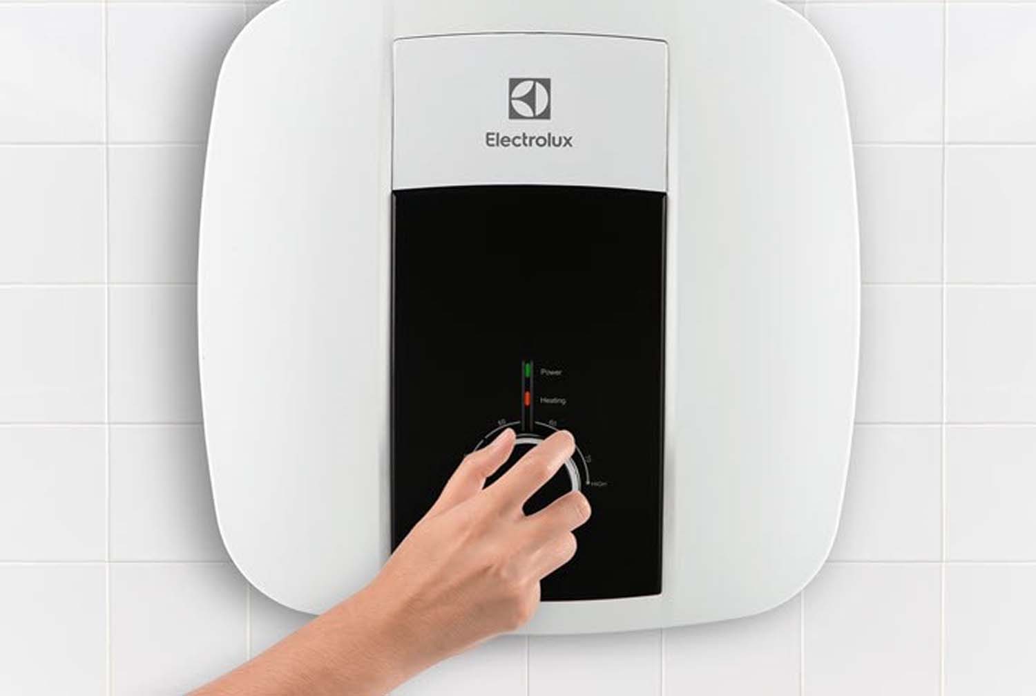 Bình nóng lạnh ELECTROLUX EWS202DX-DWM 20L ngang 3 thay doi nhiet do de dang Binh nong lanh ELECTROLUX EWS202DX DWM 20L ngang