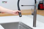 Vòi rửa bát NOBINOX ALTO NX560 rút dây nóng lạnh - Ảnh 12