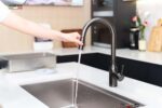 Vòi rửa bát NOBINOX AQUA NX664D rút dây nóng lạnh - Ảnh 12