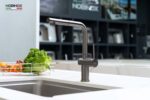 Vòi rửa bát NOBINOX BIANCO NX603 rút dây nóng lạnh - Ảnh 2