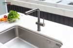 Vòi rửa bát NOBINOX BIANCO NX603 rút dây nóng lạnh - Ảnh 3