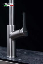 Vòi rửa bát NOBINOX FORTE NX887 rút dây nóng lạnh - Ảnh 5